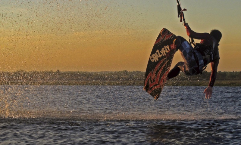 Kitesurfing backflip